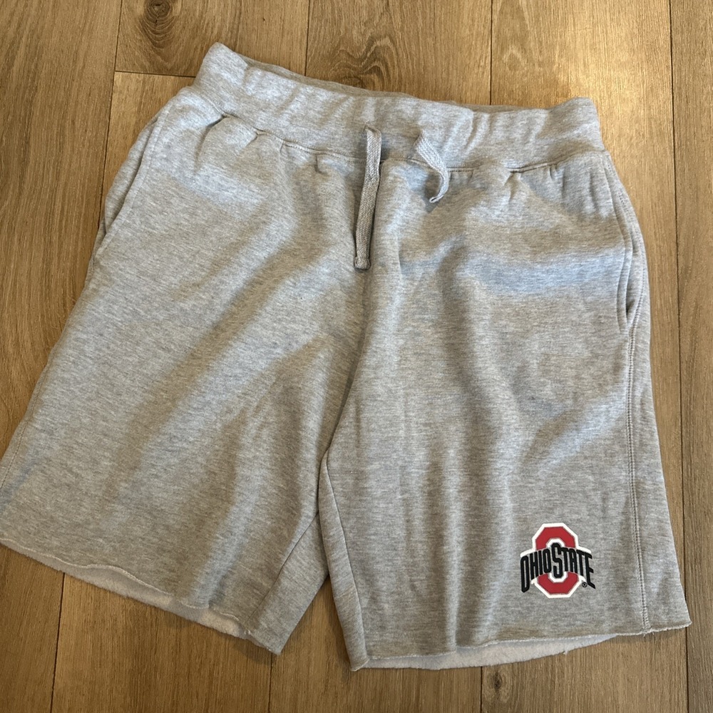 Ohio State Buckeyes Men's Cut Off Sweat Shorts Gray Logo Pockets